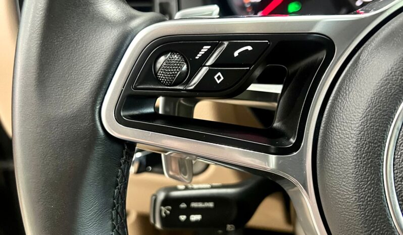 Porsche Macan lleno